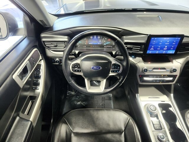 2023 Ford Explorer in Cinnaminson, NJ 08077 - 18115359 17