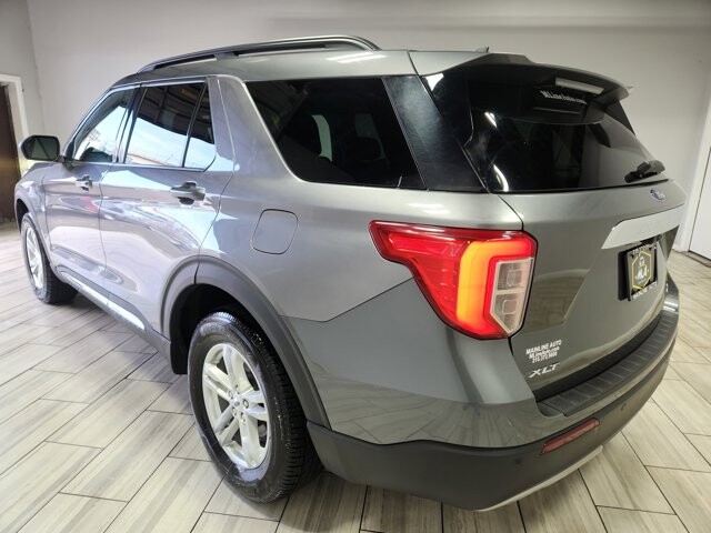 2023 Ford Explorer in Cinnaminson, NJ 08077 - 18115359 3