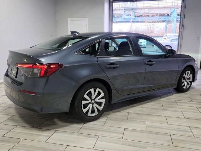 2025 Honda Civic in Cinnaminson, NJ 08077 - 18115360 5