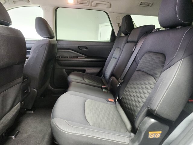 2024 Nissan Pathfinder in Cinnaminson, NJ 08077 - 18115362 12