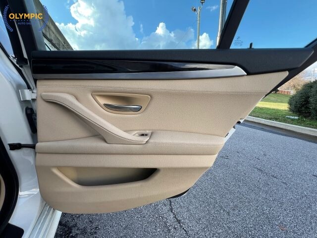 2015 BMW 528i xDrive in Decatur, GA 30032 - 18115368 43