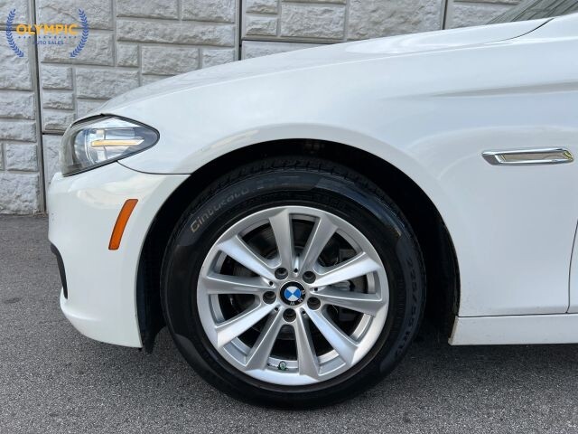 2015 BMW 528i xDrive in Decatur, GA 30032 - 18115368 9