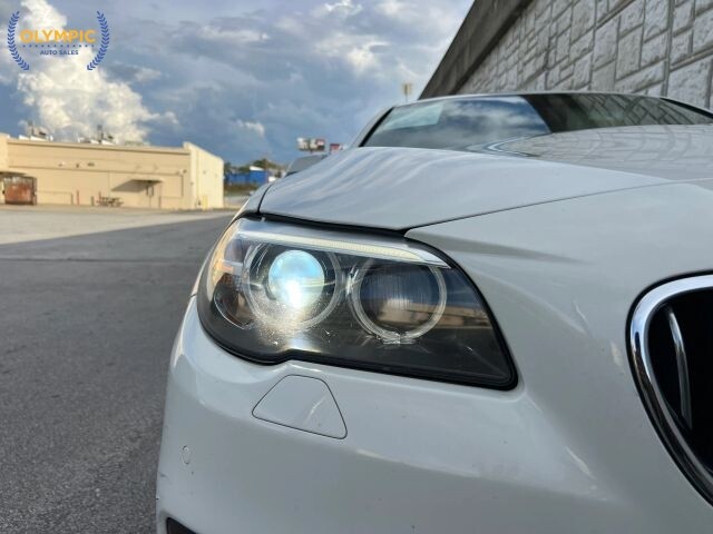 2015 BMW 528i xDrive in Decatur, GA 30032 - 18115368 15