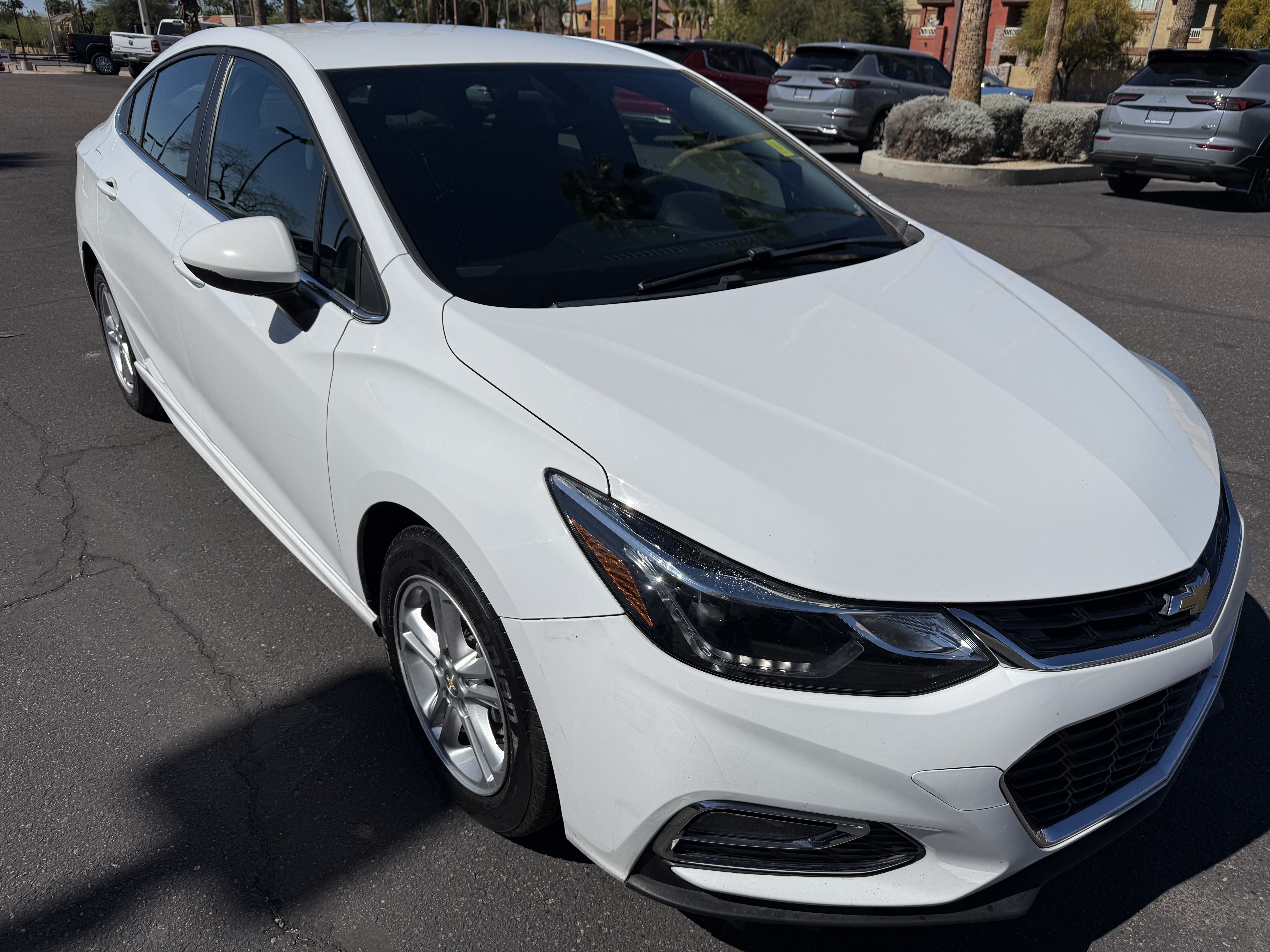 2018 Chevrolet Cruze in Phoenix, AZ 85022 - 18115370 3