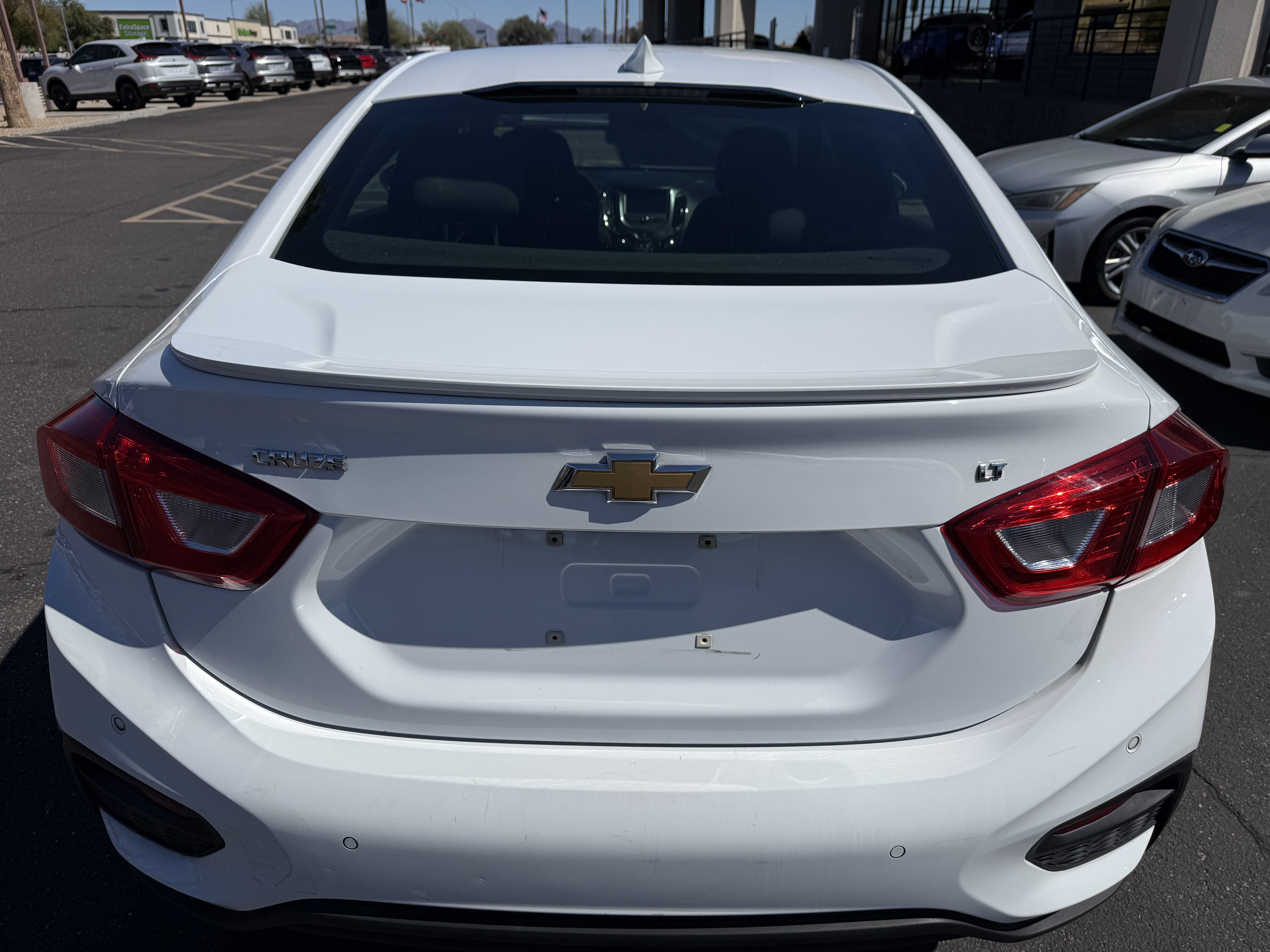 2018 Chevrolet Cruze in Phoenix, AZ 85022 - 18115370 5