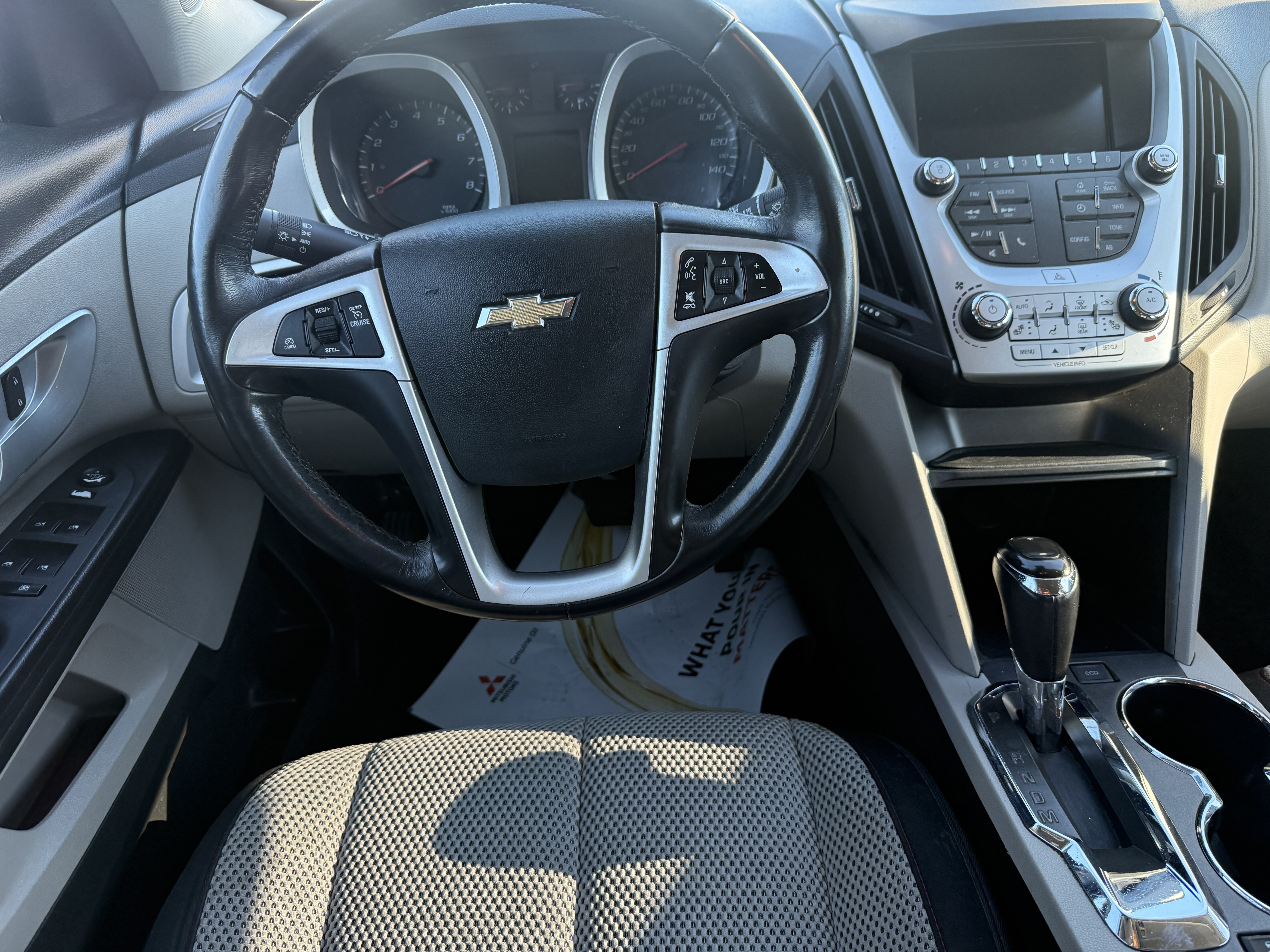 2017 Chevrolet Equinox in Phoenix, AZ 85022 - 18115371 7