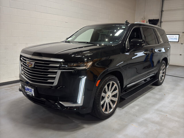 2021 Cadillac Escalade in Burlington, WI 53105 - 18115374 10