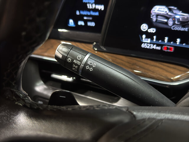 2021 Cadillac Escalade in Burlington, WI 53105 - 18115374 29