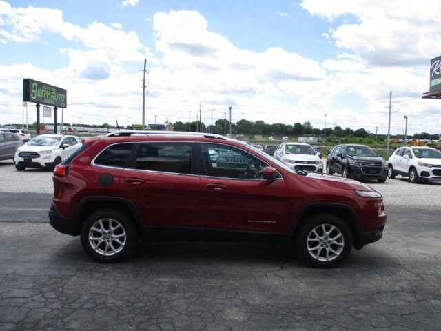 2016 Jeep Cherokee in Oak Grove, MO 64075 - 18115383 4