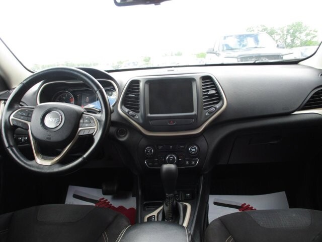 2016 Jeep Cherokee in Oak Grove, MO 64075 - 18115383 11