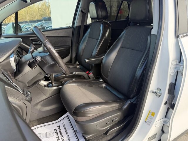 2018 Chevrolet Trax in Knoxville, TN 37920 - 18115386 13