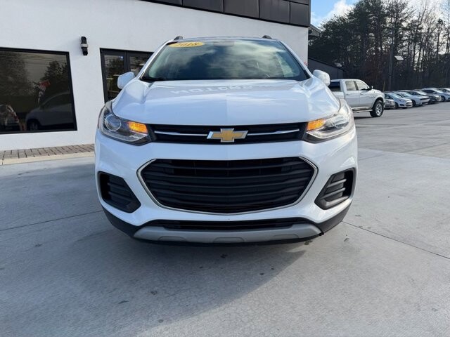 2018 Chevrolet Trax in Knoxville, TN 37920 - 18115386 6