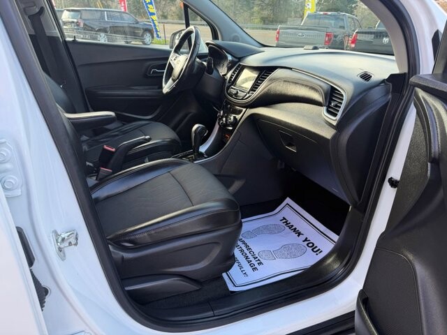 2018 Chevrolet Trax in Knoxville, TN 37920 - 18115386 14