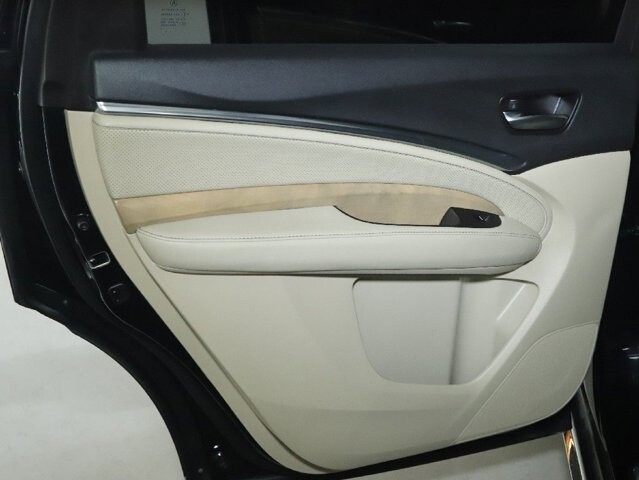 2020 Acura MDX in Bedford, OH 44146 - 18115388 13