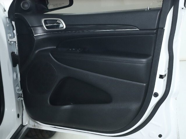 2022 Jeep Grand Cherokee in Bedford, OH 44146 - 18115389 36