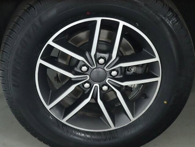 2022 Jeep Grand Cherokee in Bedford, OH 44146 - 18115389 12