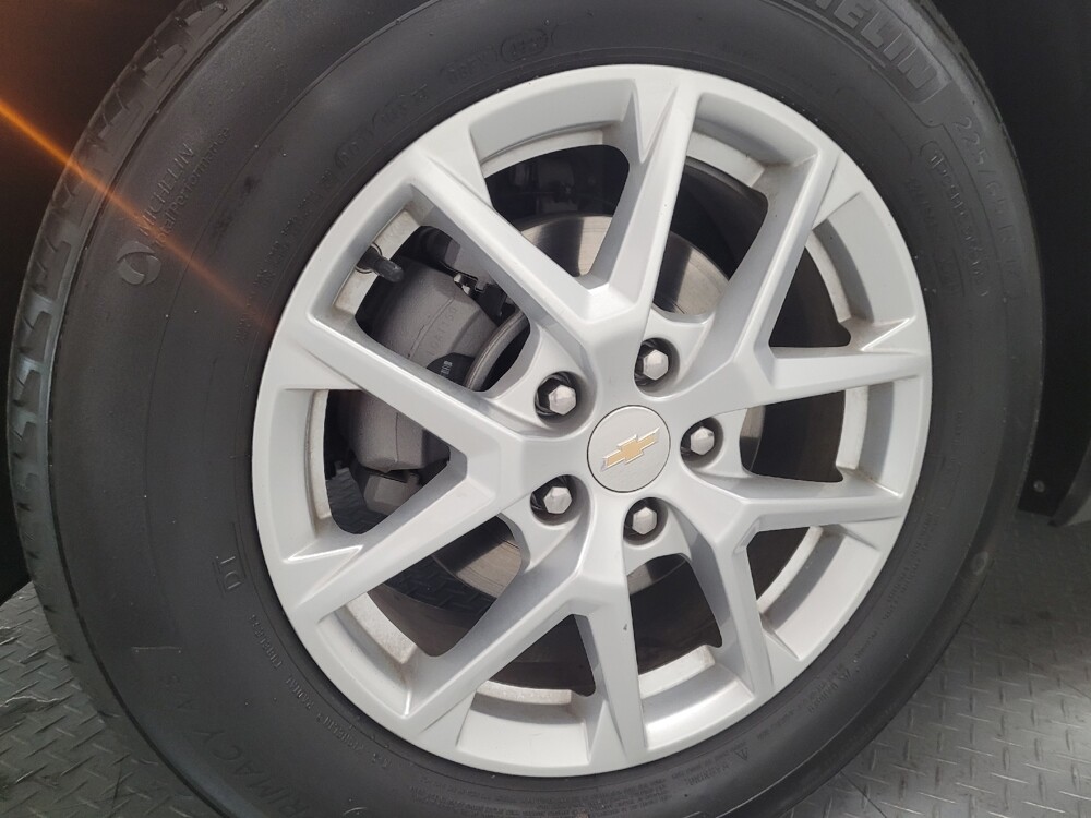 2022 Chevrolet Equinox in Riverside, CA 92504 - 18115393 31