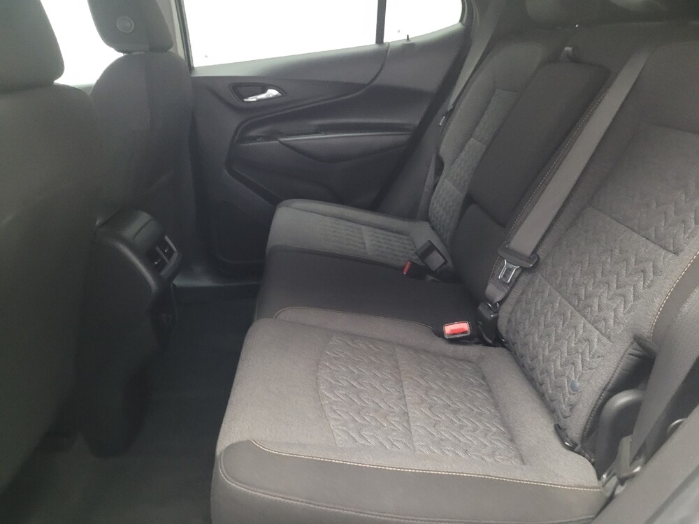 2022 Chevrolet Equinox in Riverside, CA 92504 - 18115393 18