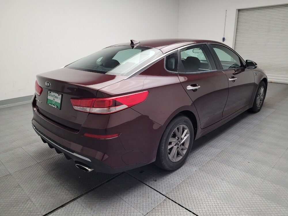 2020 Kia Optima in Fresno, CA 93726 - 18115394 9