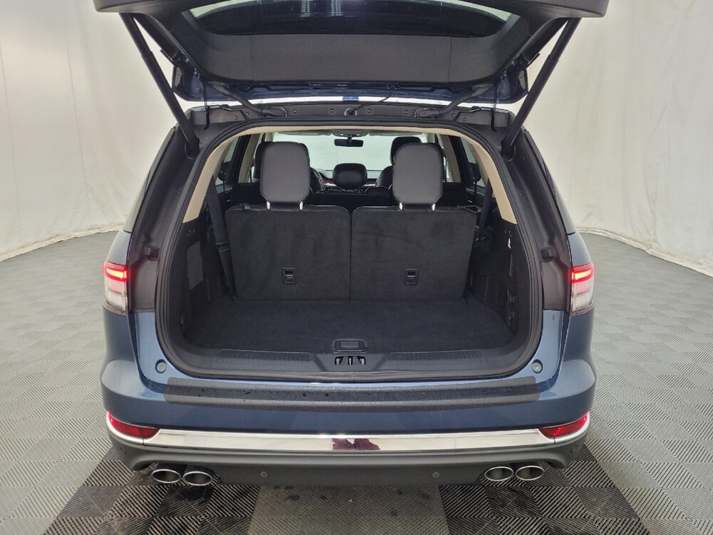 2020 Lincoln Aviator in Pittsburgh, PA 15236 - 18115396 29