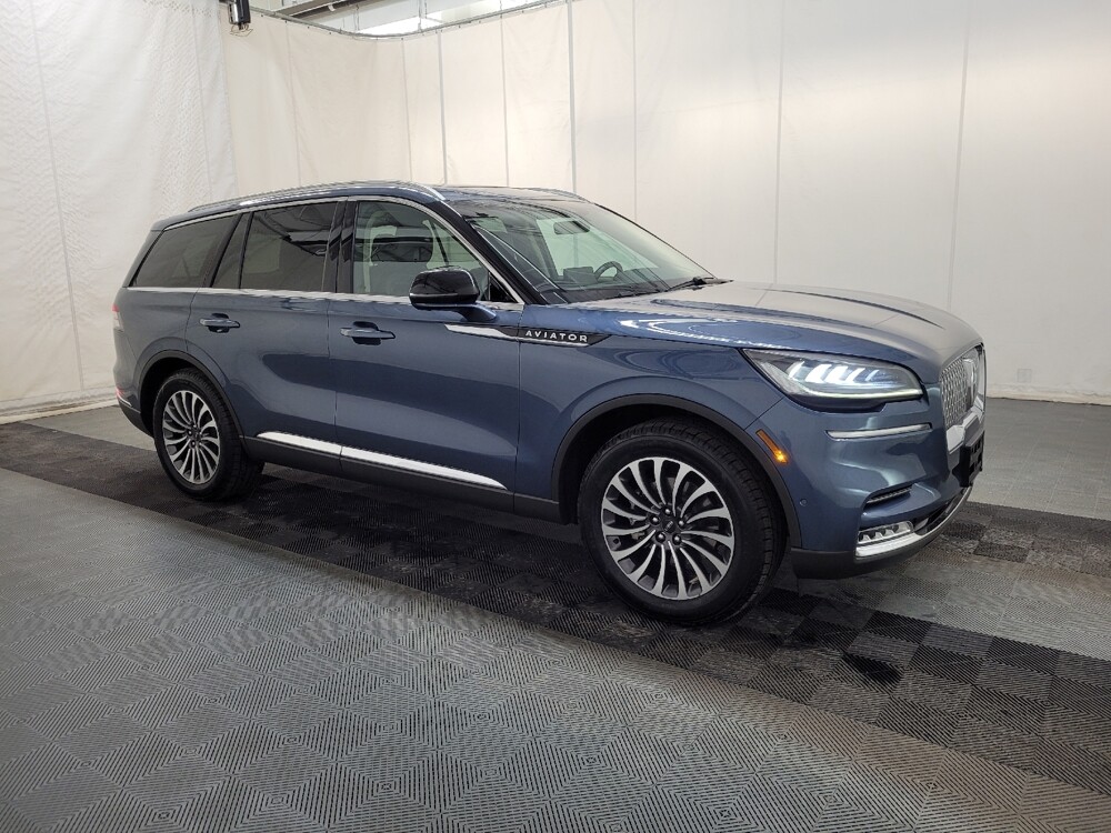 2020 Lincoln Aviator in Pittsburgh, PA 15236 - 18115396 11