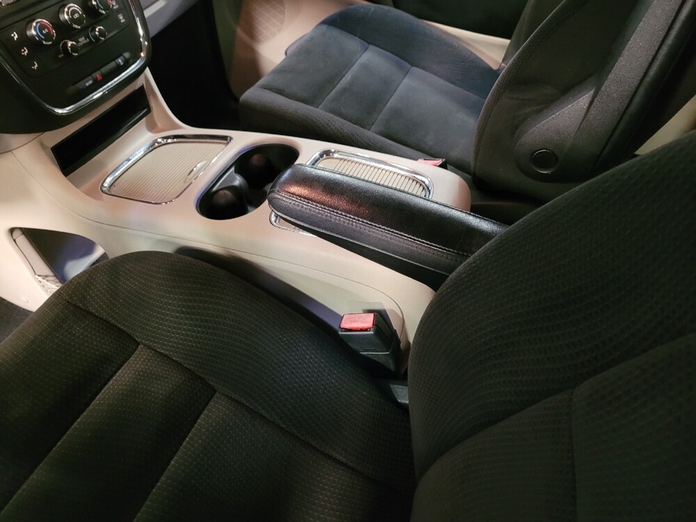 2016 Dodge Grand Caravan in Bakersfield, CA 93309 - 18115401 26