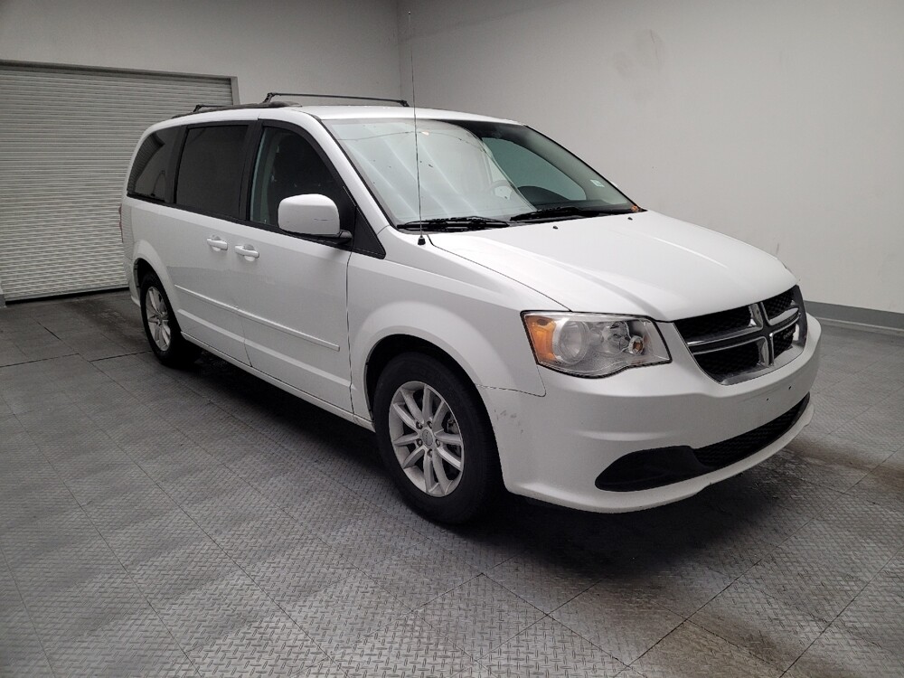 2016 Dodge Grand Caravan in Bakersfield, CA 93309 - 18115401 13