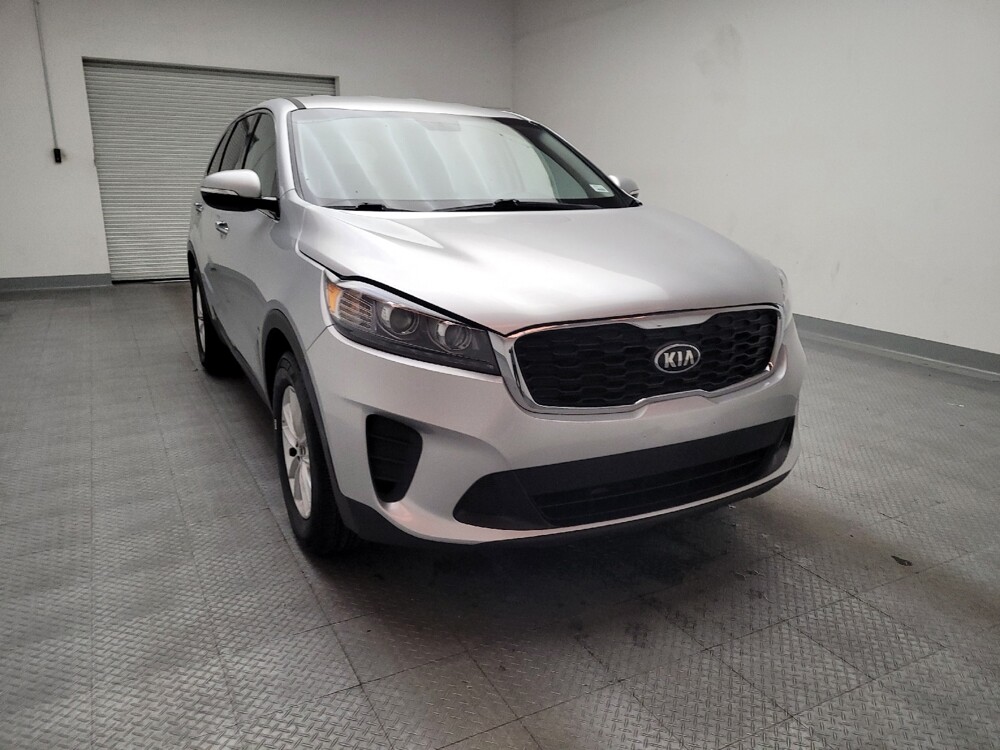 2019 Kia Sorento in Fresno, CA 93726 - 18115402 14