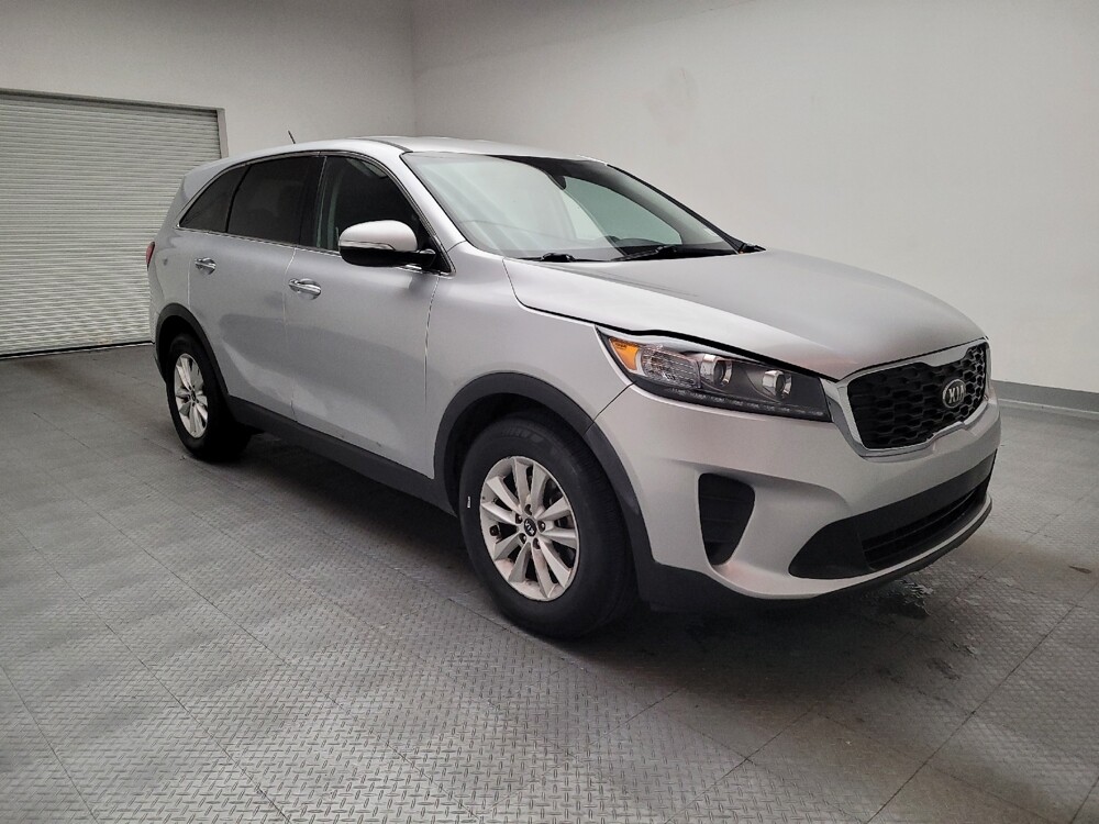 2019 Kia Sorento in Fresno, CA 93726 - 18115402 13