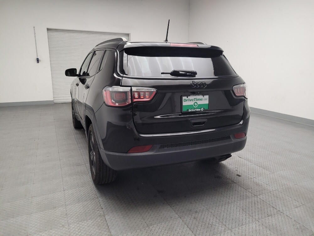 2018 Jeep Compass in Sacramento, CA 95821 - 18115404 6