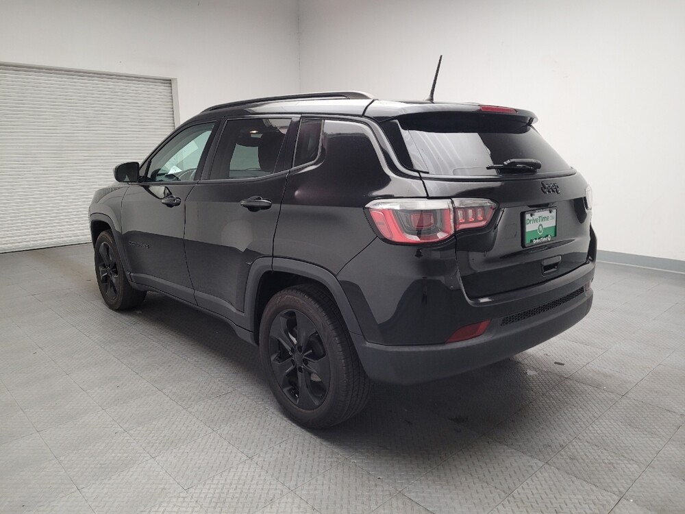 2018 Jeep Compass in Sacramento, CA 95821 - 18115404 5