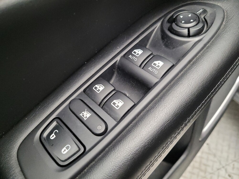 2018 Jeep Compass in Sacramento, CA 95821 - 18115404 27