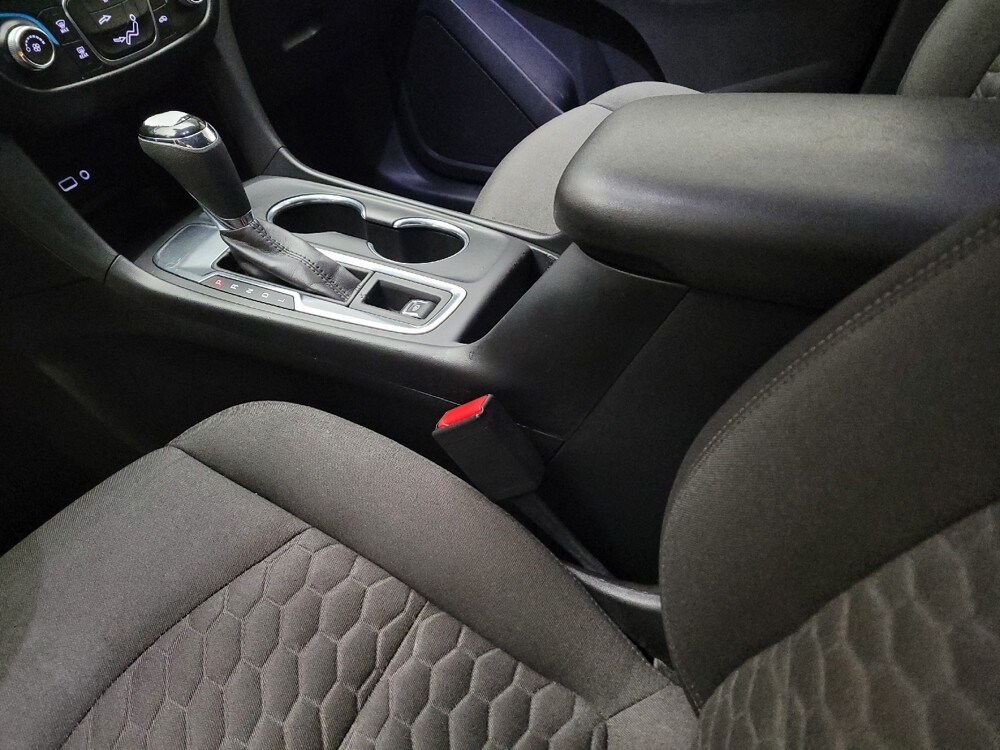 2019 Chevrolet Equinox in Downey, CA 90241 - 18115405 26