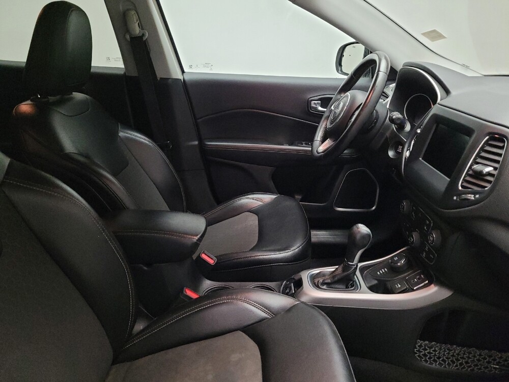 2020 Jeep Compass in Downey, CA 90241 - 18115411 21