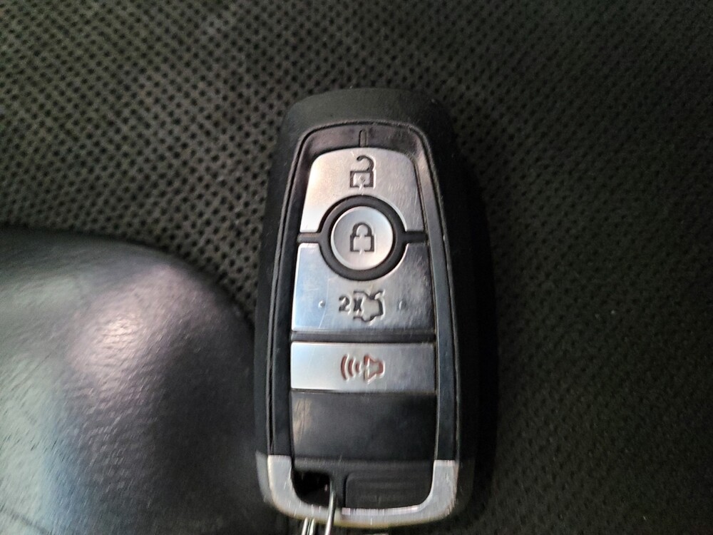 2019 Ford Edge in Riverside, CA 92504 - 18115412 32