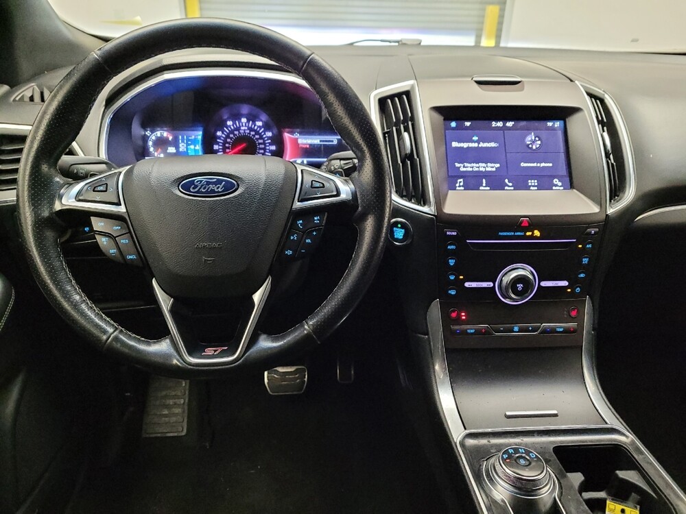 2019 Ford Edge in Riverside, CA 92504 - 18115412 22