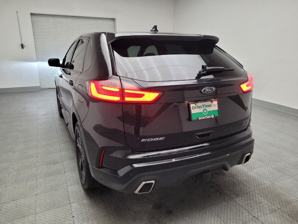 2019 Ford Edge in Riverside, CA 92504 - 18115412 6