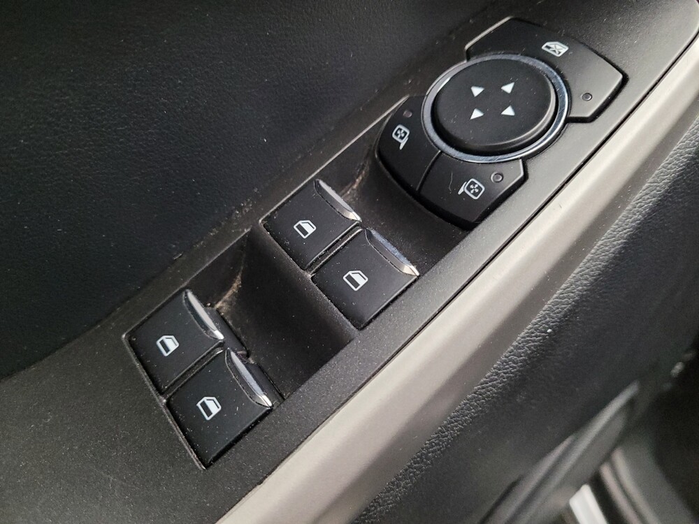 2022 Ford Explorer in Torrance, CA 90504 - 18115413 27