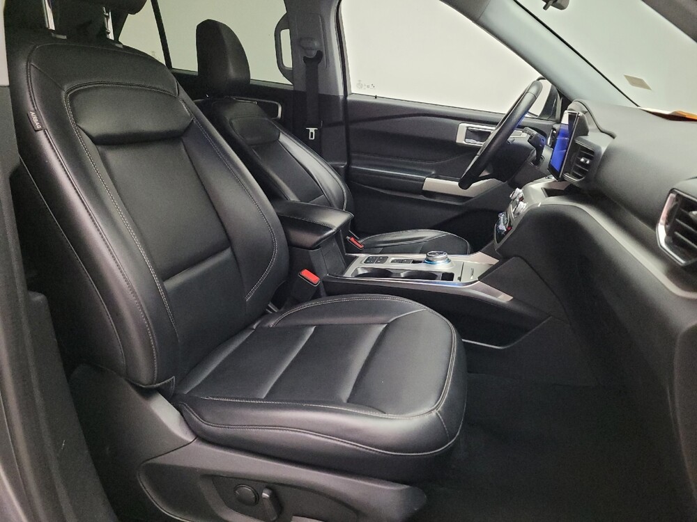 2022 Ford Explorer in Torrance, CA 90504 - 18115413 21