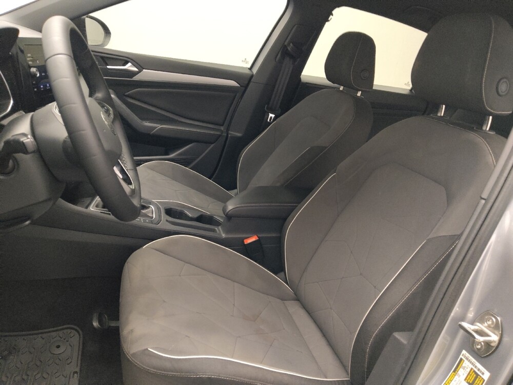 2025 Volkswagen Jetta in Stone Mountain, GA 30083 - 18115429 17