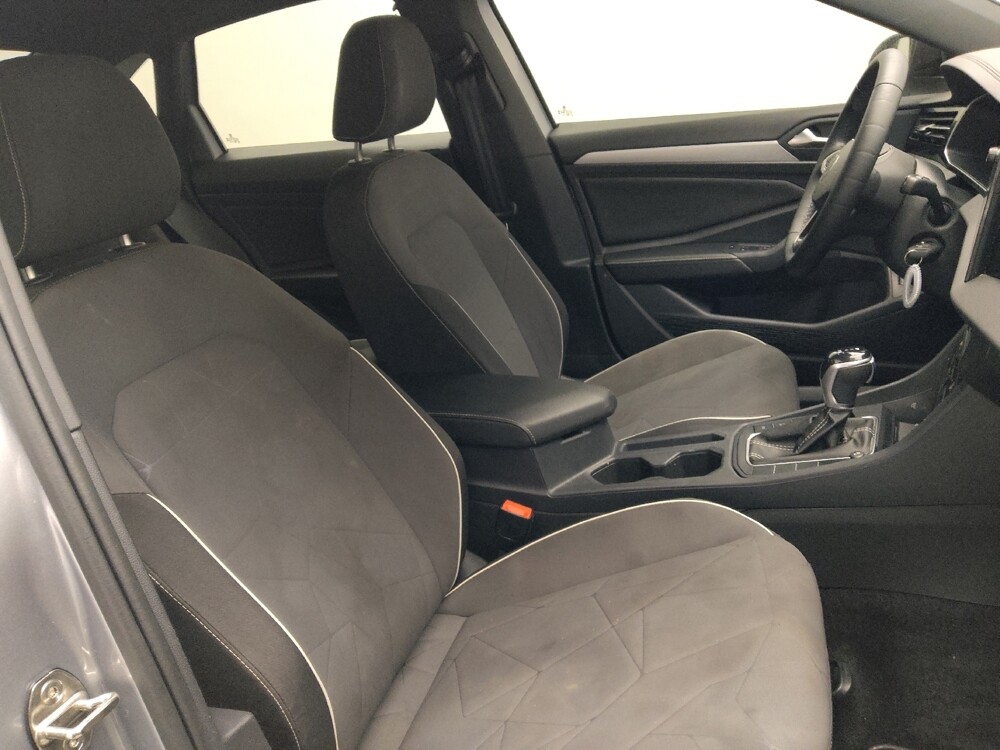 2025 Volkswagen Jetta in Stone Mountain, GA 30083 - 18115429 21