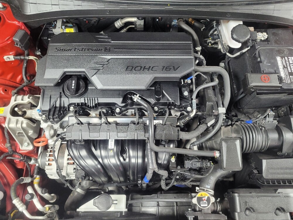 2023 Hyundai Elantra in Stone Mountain, GA 30083 - 18115435 30