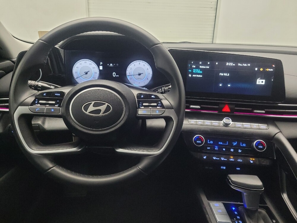 2025 Hyundai Elantra in Jackson, MS 39211 - 18115438 22