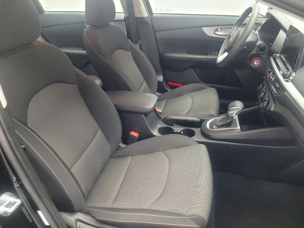 2024 Kia Forte in Antioch, TN 37013 - 18115442 21
