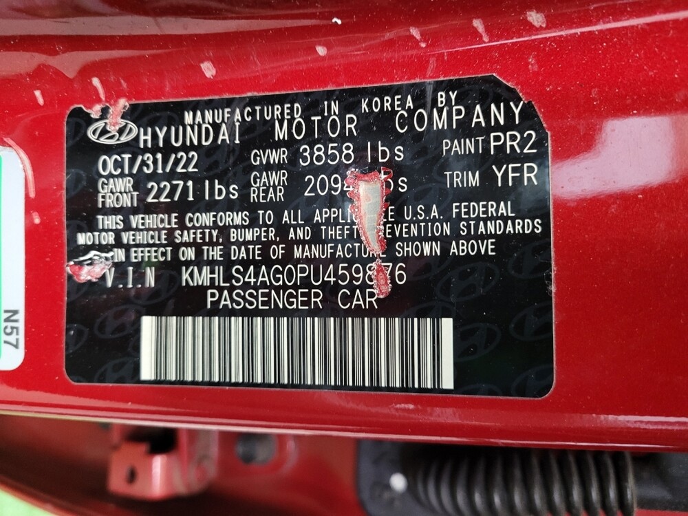 2023 Hyundai Elantra in Cincinnati, OH 45255 - 18115444 33