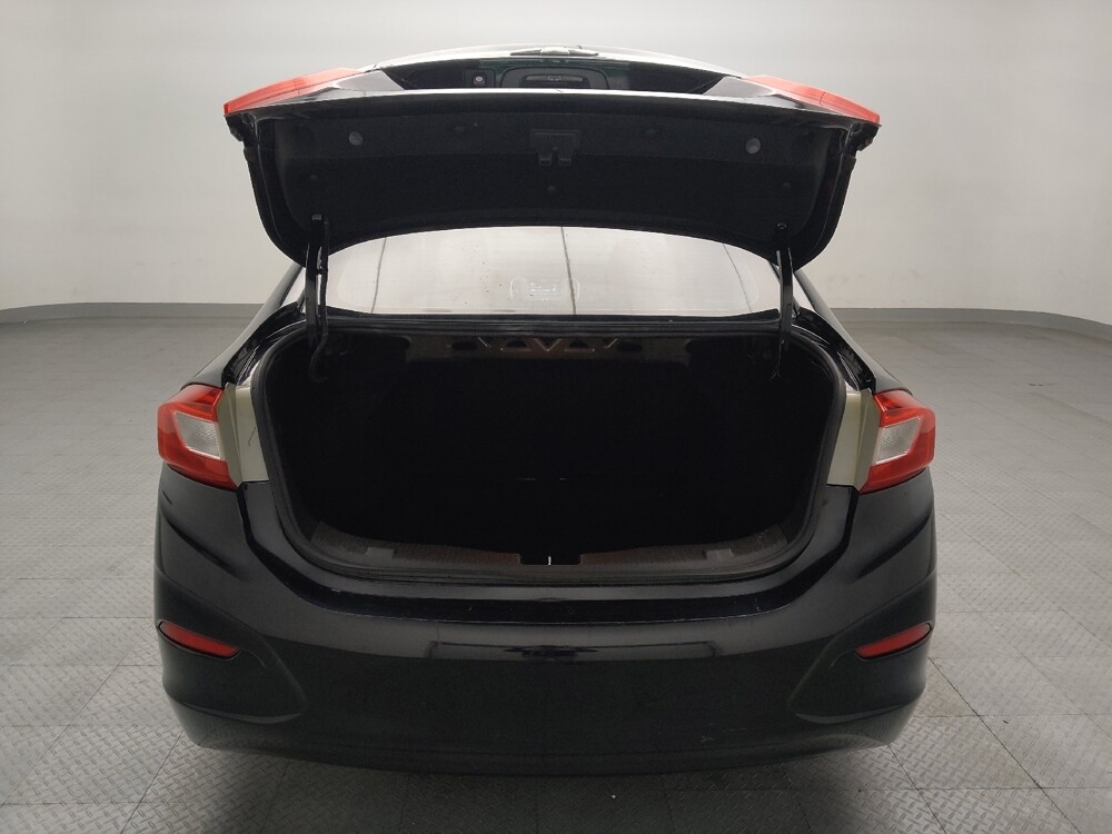 2017 Chevrolet Cruze in Oklahoma City, OK 73139 - 18115450 29