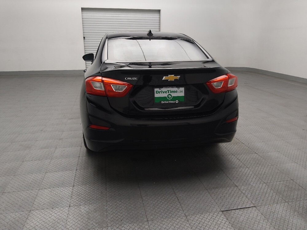 2017 Chevrolet Cruze in Oklahoma City, OK 73139 - 18115450 6