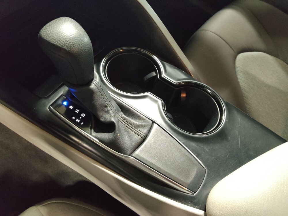 2020 Toyota Camry in Oklahoma City, OK 73139 - 18115452 26