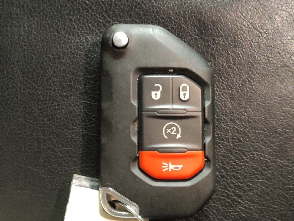 2019 Jeep Wrangler in Plano, TX 75074 - 18115459 32