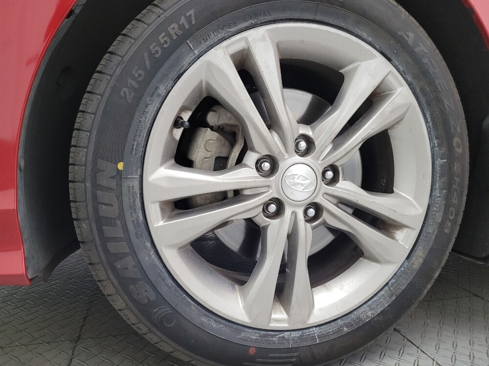 2019 Hyundai Sonata in Tucson, AZ 85705 - 18115461 31